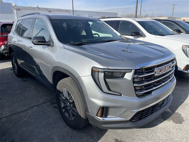 Used 2025 GMC Acadia Elevation image 14