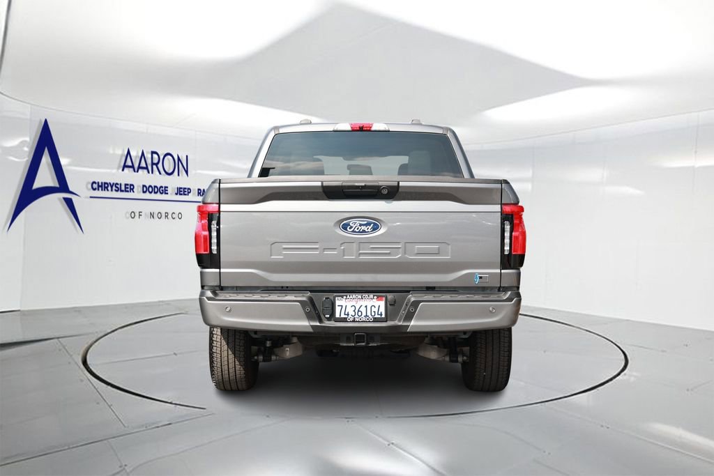 Used 2025 Ford F150 Lightning XLT AWD/4WD image 3