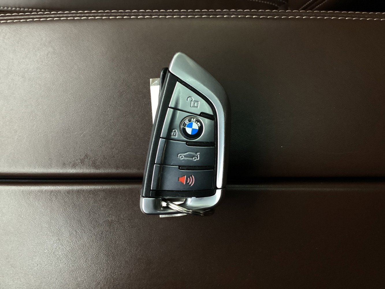 Used 2019 BMW 540i xDrive w/ Convenience Package image 43
