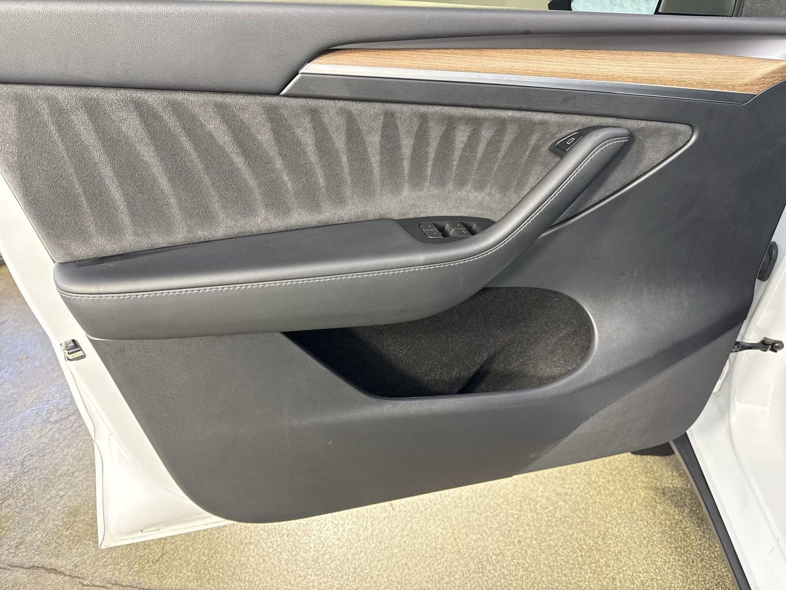 Used 2023 Tesla Model Y Performance image 20