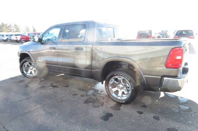 New 2026 RAM 1500 Big Horn AWD/4WD image 7