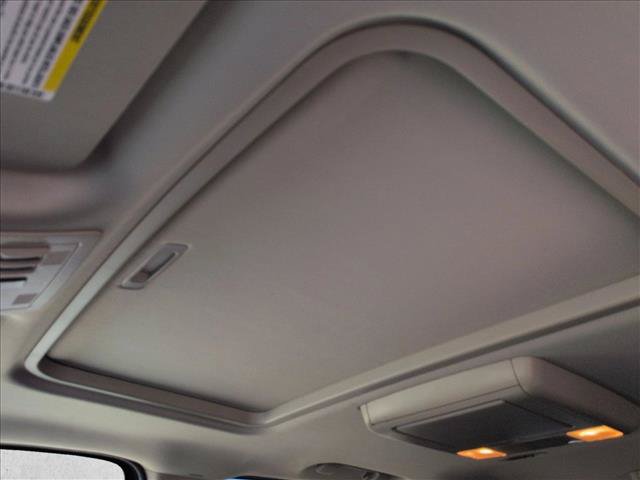 Used 2013 Chevrolet Suburban LTZ RWD image 24