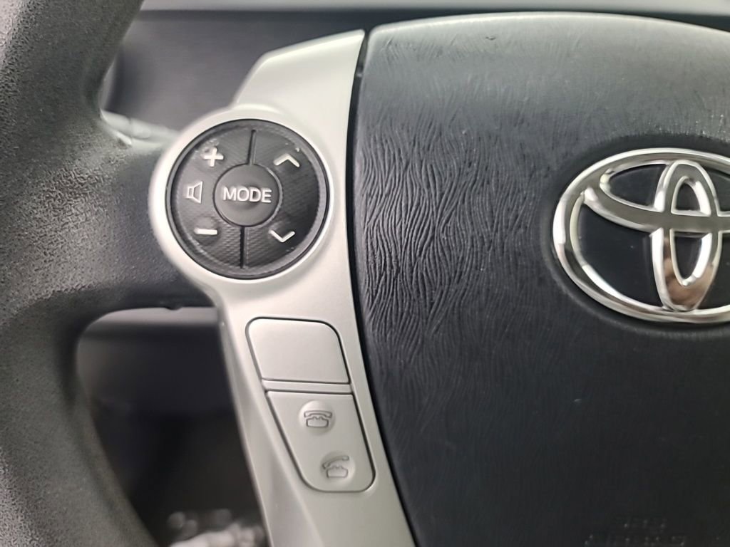 Used 2014 Toyota Prius C Two image 27