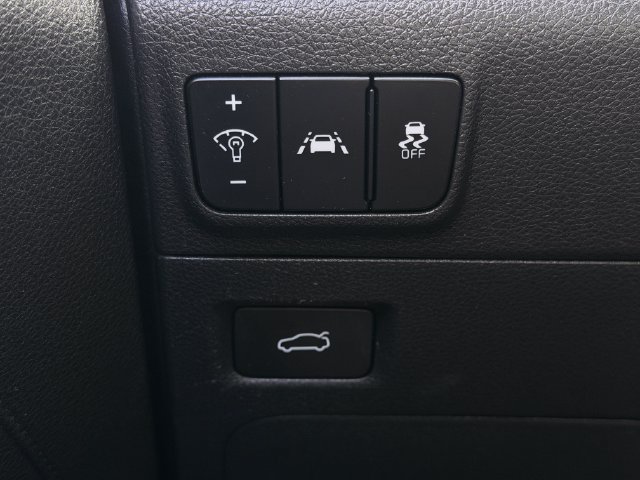 Used 2022 Kia K5 LXS FWD image 20