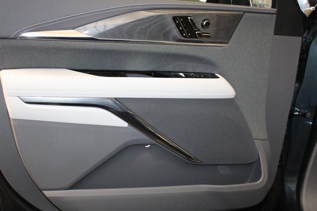 New 2025 Cadillac Escalade IQ Luxury 1 image 13