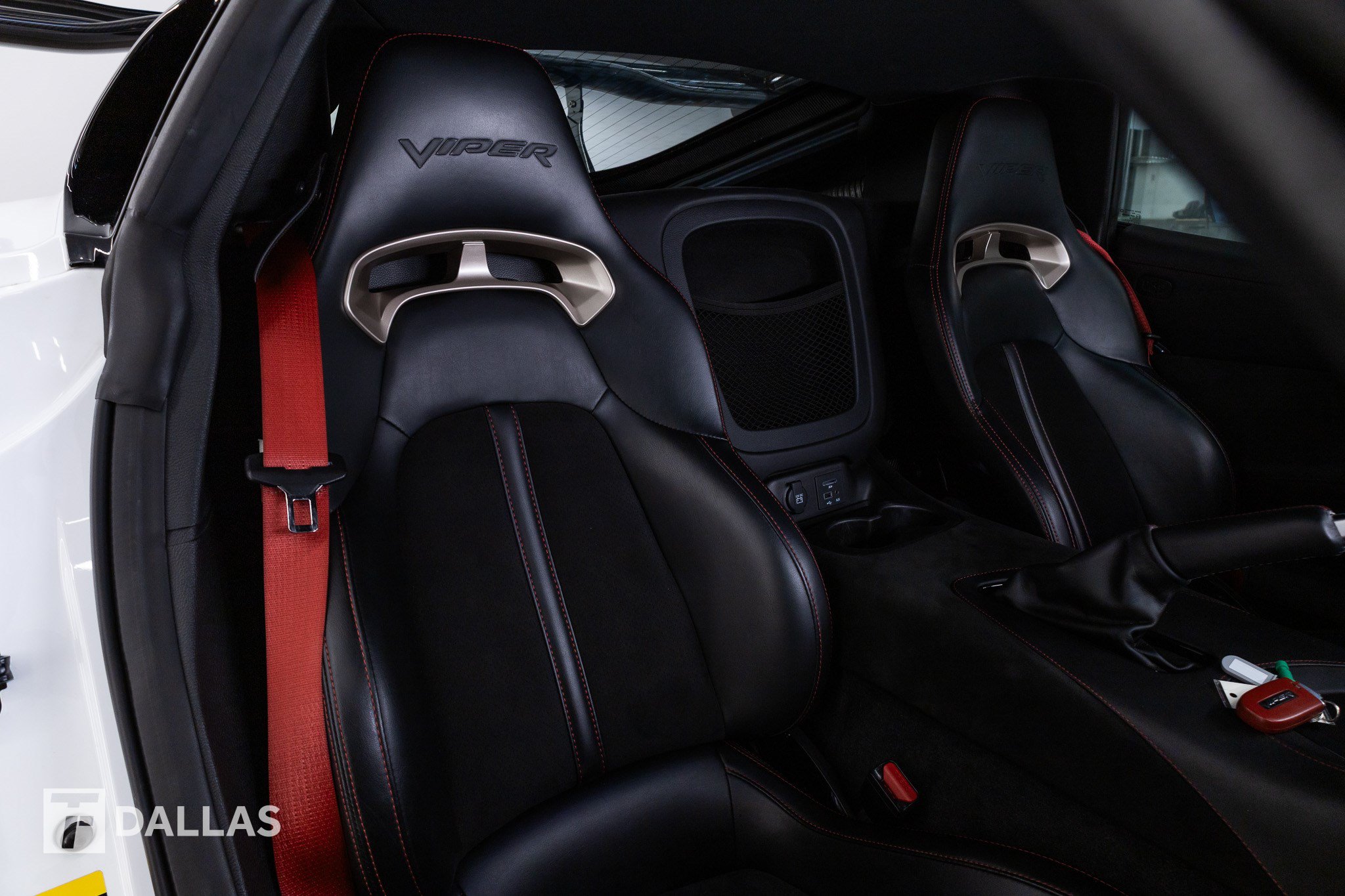 Used 2017 Dodge Viper ACR w/ Extreme Aero Package RWD image 41