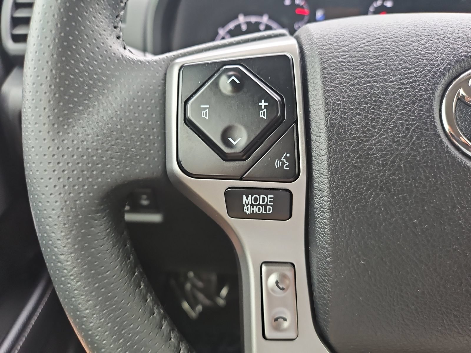 Used 2023 Toyota 4Runner SR5 RWD image 24