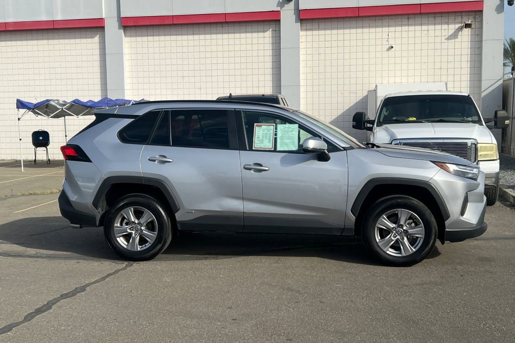 Certified 2025 Toyota RAV4 XLE image 3
