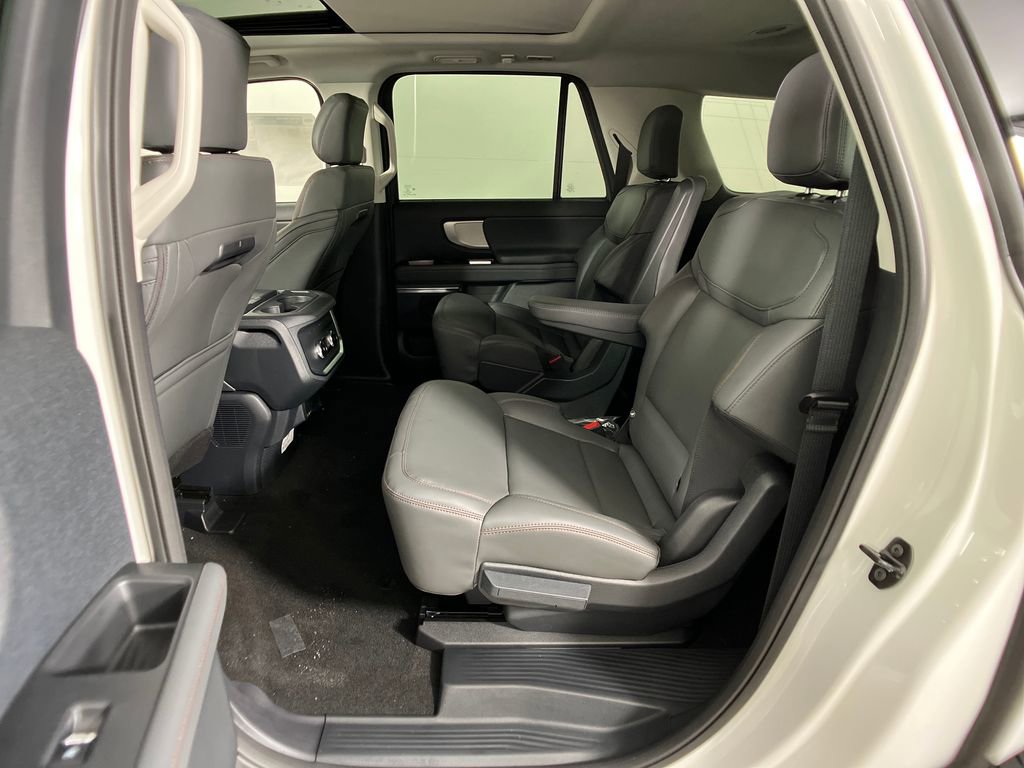 New 2025 Ford Expedition Max Active image 28