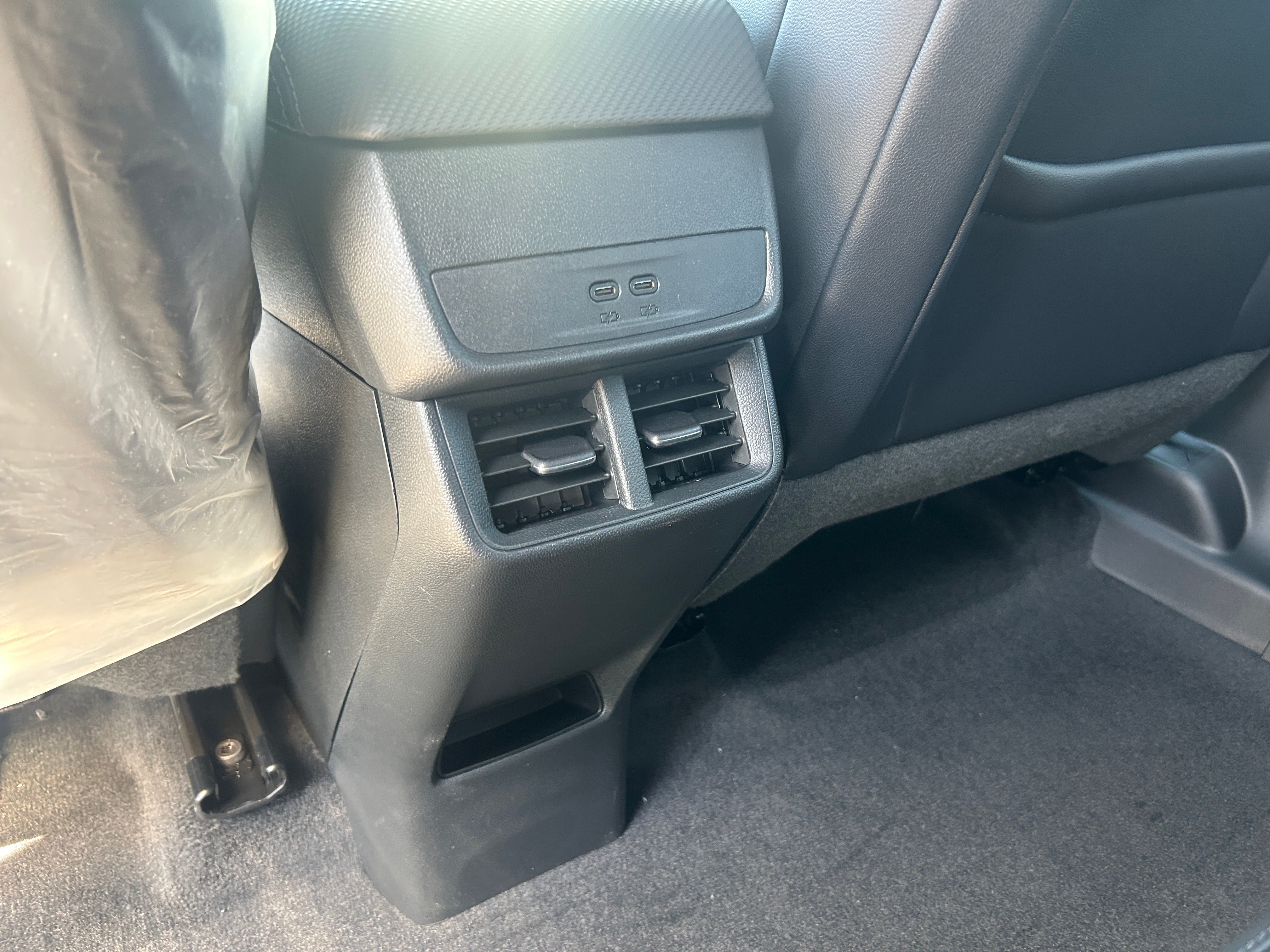 New 2026 Chevrolet Equinox LT w/ Convenience Package II AWD/4WD image 29