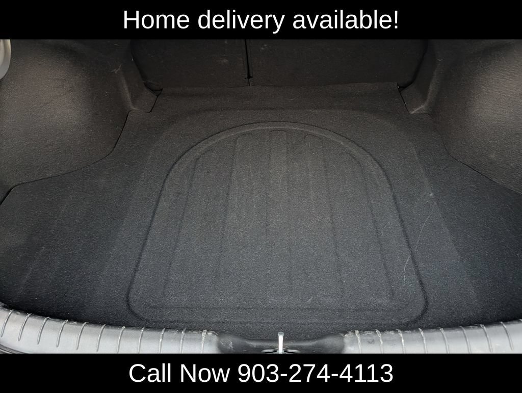 Used 2025 Hyundai Elantra Limited FWD image 34