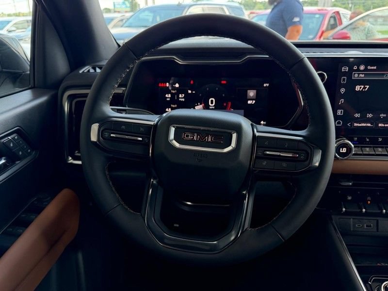 New 2026 GMC Canyon AT4 w/ Nightfall Edition AWD/4WD image 9