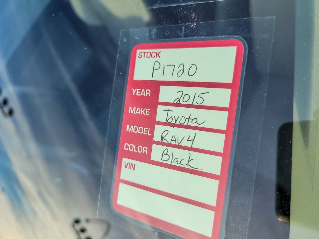 Used 2015 Toyota RAV4 XLE image 27