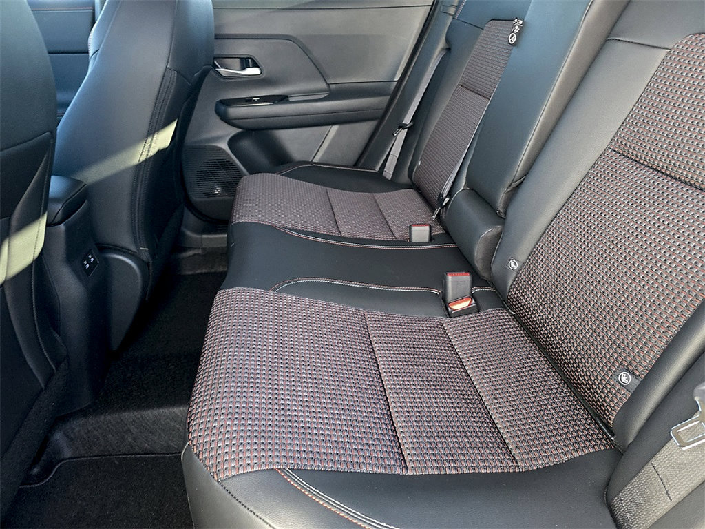 New 2027 Nissan Kicks SR AWD/4WD image 20