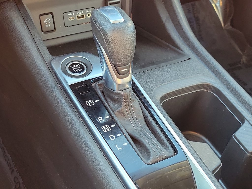 Used 2024 Nissan Sentra SV FWD image 26