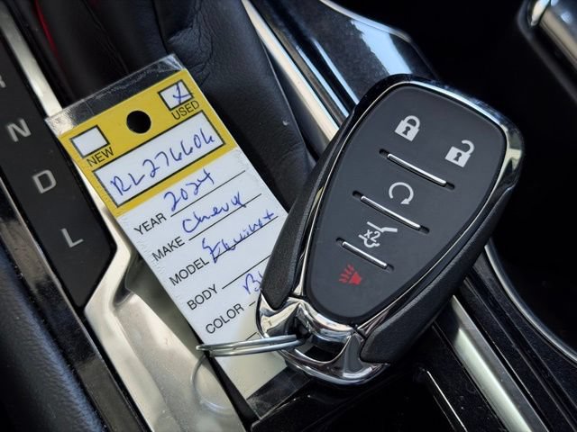 Used 2024 Chevrolet Equinox Premier AWD/4WD image 44