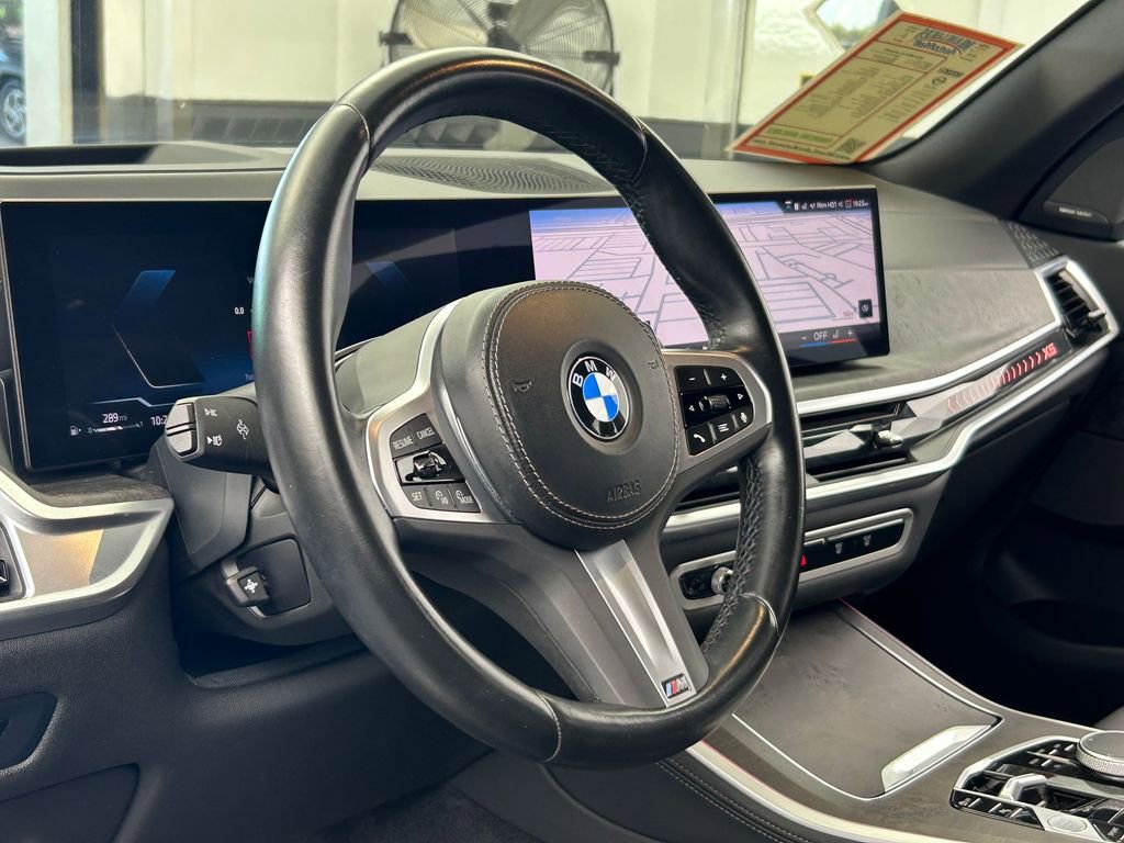 Used 2024 BMW X5 sDrive40i w/ M Sport Package image 15