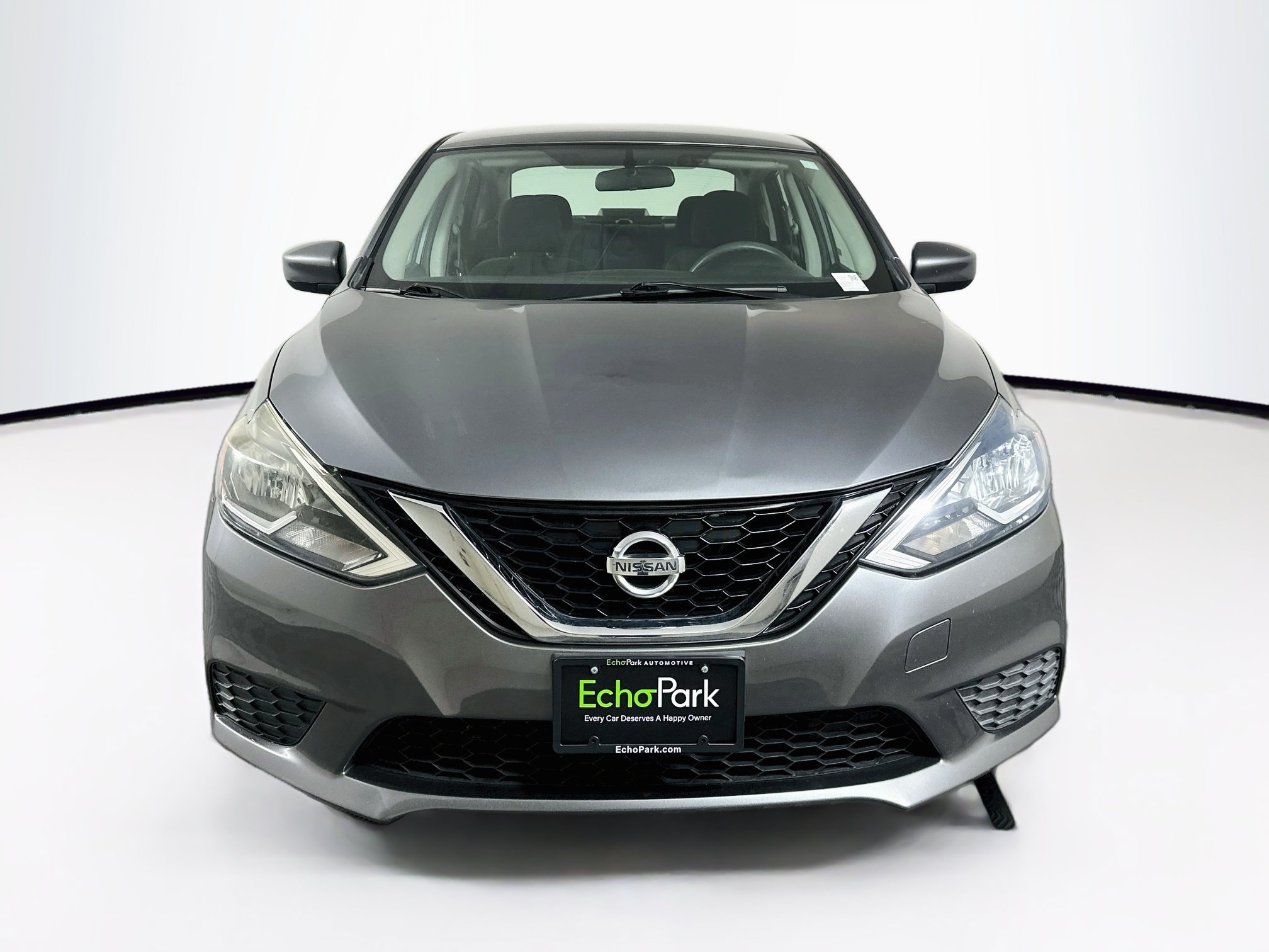 Used 2016 Nissan Sentra S FWD image 2
