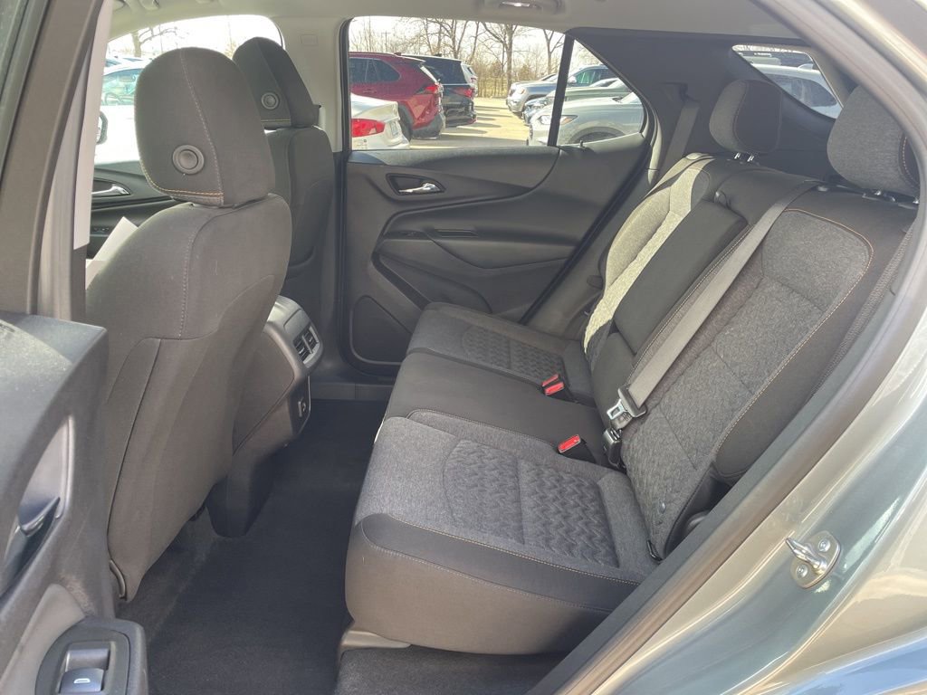 Used 2024 Chevrolet Equinox LT AWD/4WD image 10