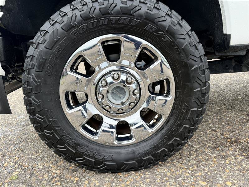 Used 2023 Ford F350 Lariat w/ Lariat Ultimate Package AWD/4WD image 9