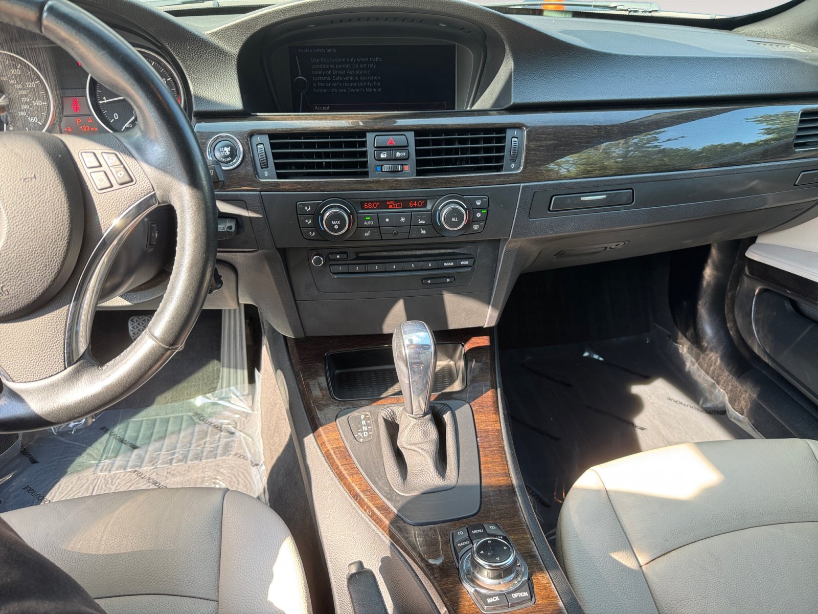 Used 2012 BMW 328i Convertible RWD image 12