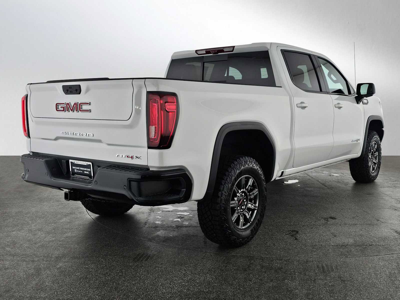 New 2026 GMC Sierra 1500 AT4X image 3