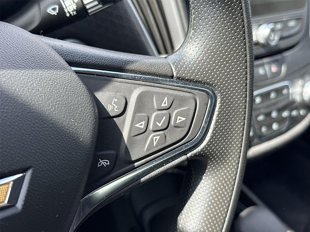 Used 2025 Chevrolet Malibu LT FWD image 33