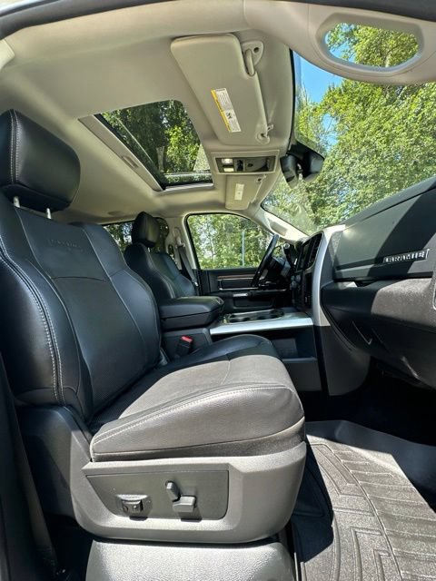 Used 2016 RAM 2500 Laramie w/ Sport Appearance Group AWD/4WD image 26