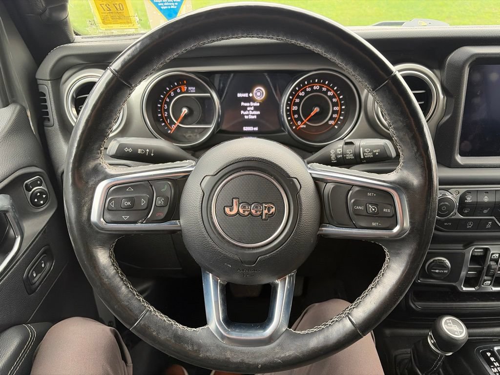 Used 2021 Jeep Wrangler Unlimited Sahara AWD/4WD image 5