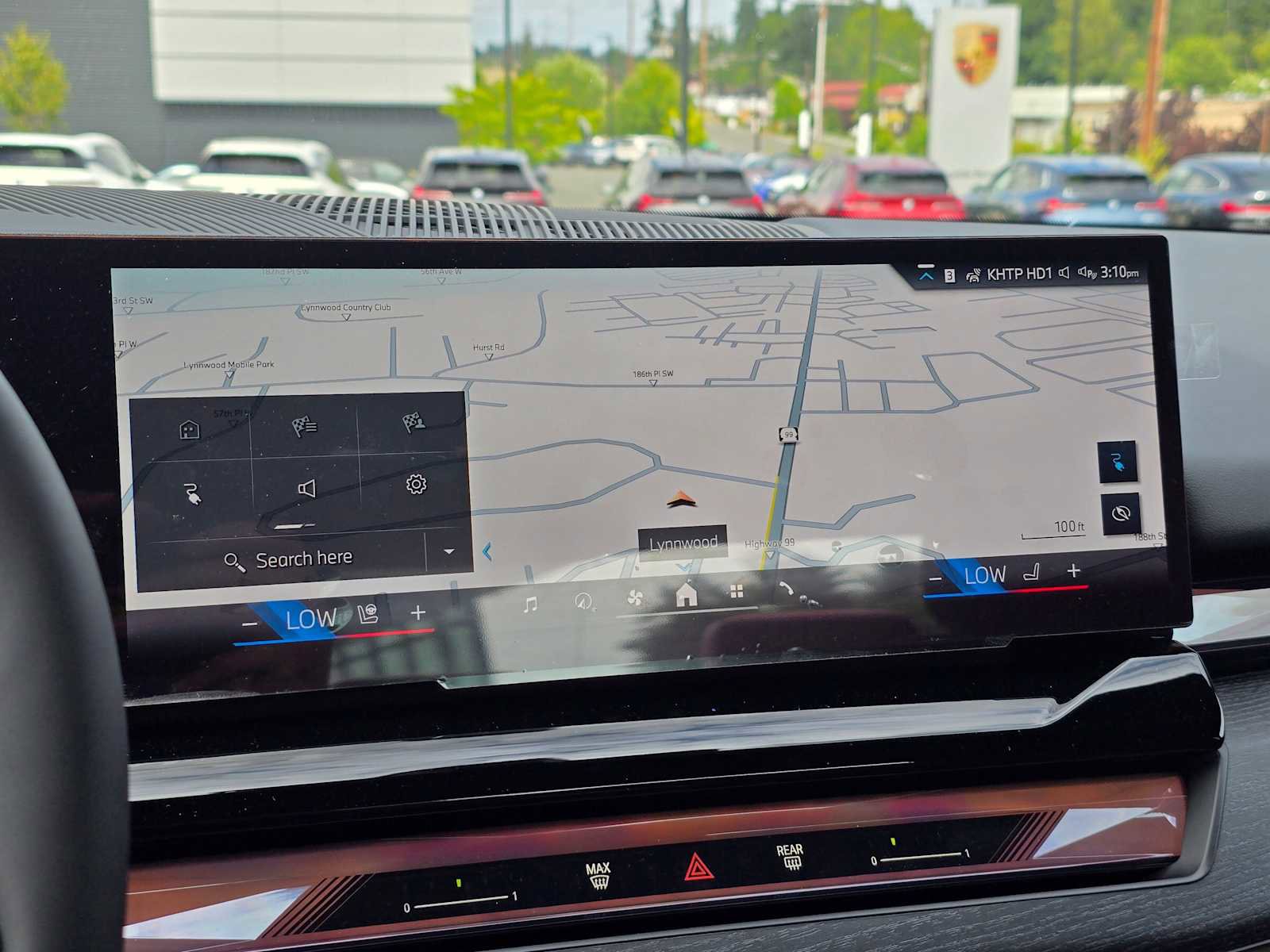 Used 2026 BMW i5 eDrive40 w/ Executive Package RWD image 25