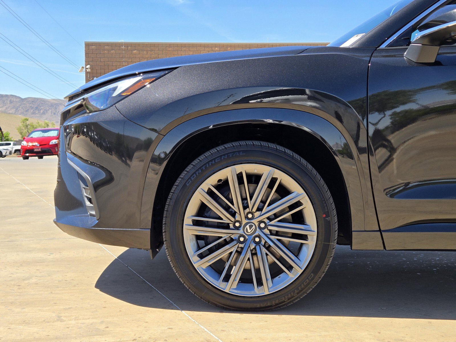 New 2026 Lexus TX 550h AWD Plug-In Hybrid image 5