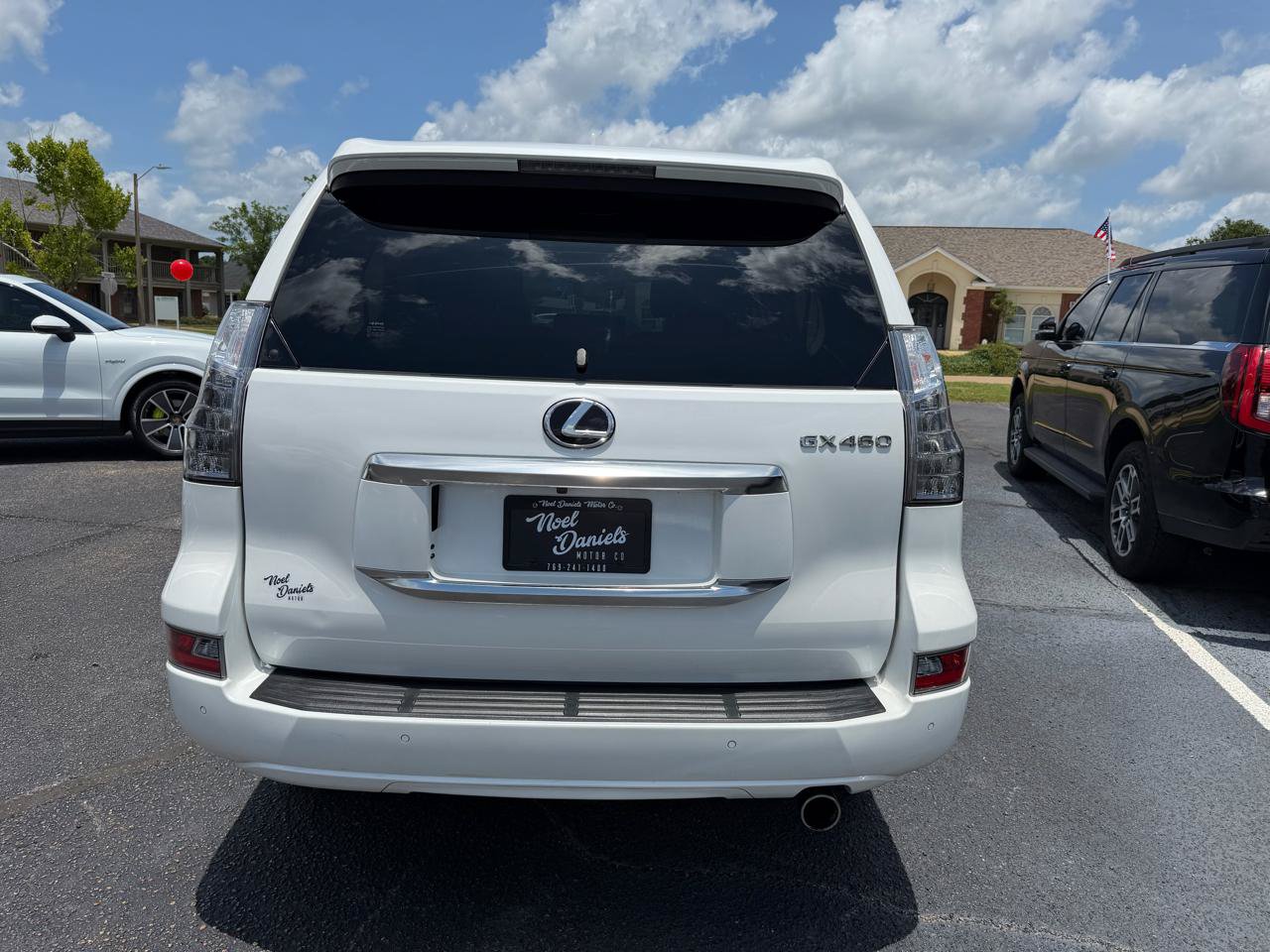 Used 2020 Lexus GX 460 Premium w/ Premium Package AWD/4WD image 5