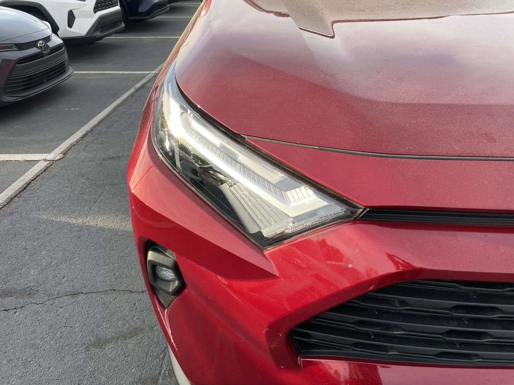 Used 2025 Toyota RAV4 XLE Premium FWD image 14
