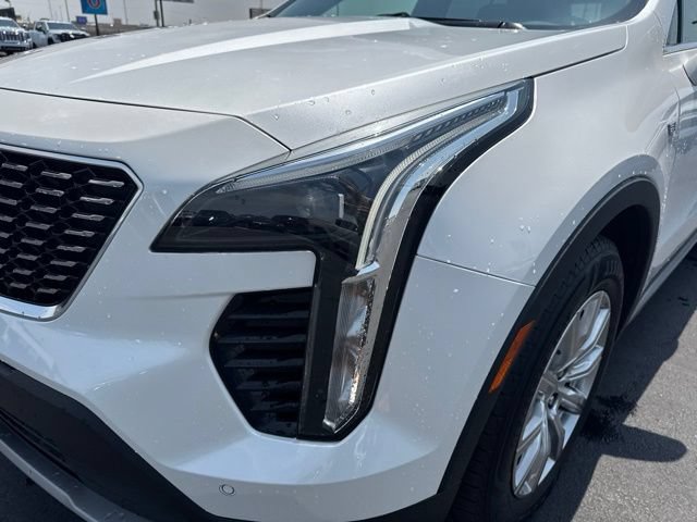 Used 2021 Cadillac XT4 Premium Luxury w/ Cold Weather Package AWD/4WD image 23