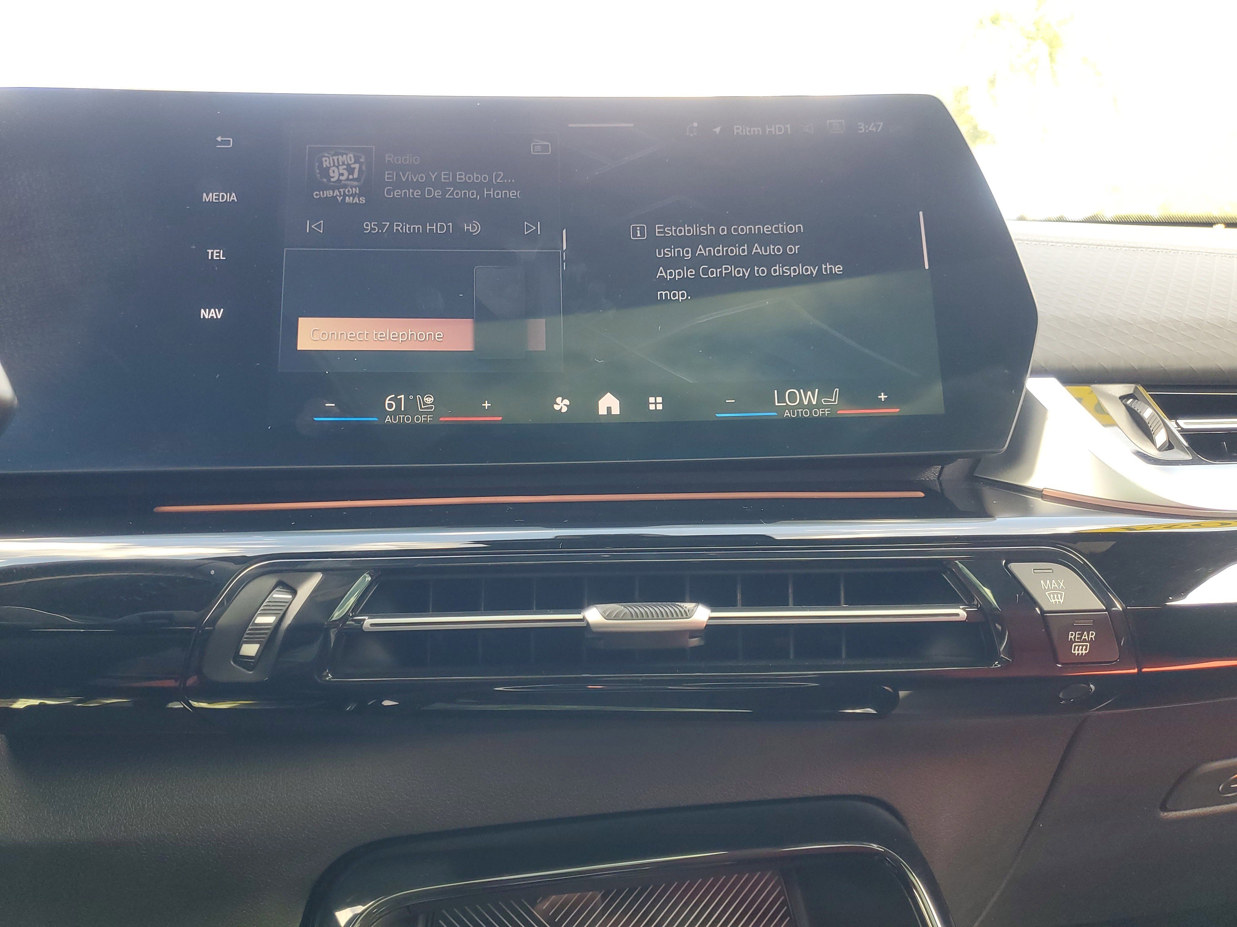 Used 2024 BMW X2 xDrive28i w/ Premium Package image 27