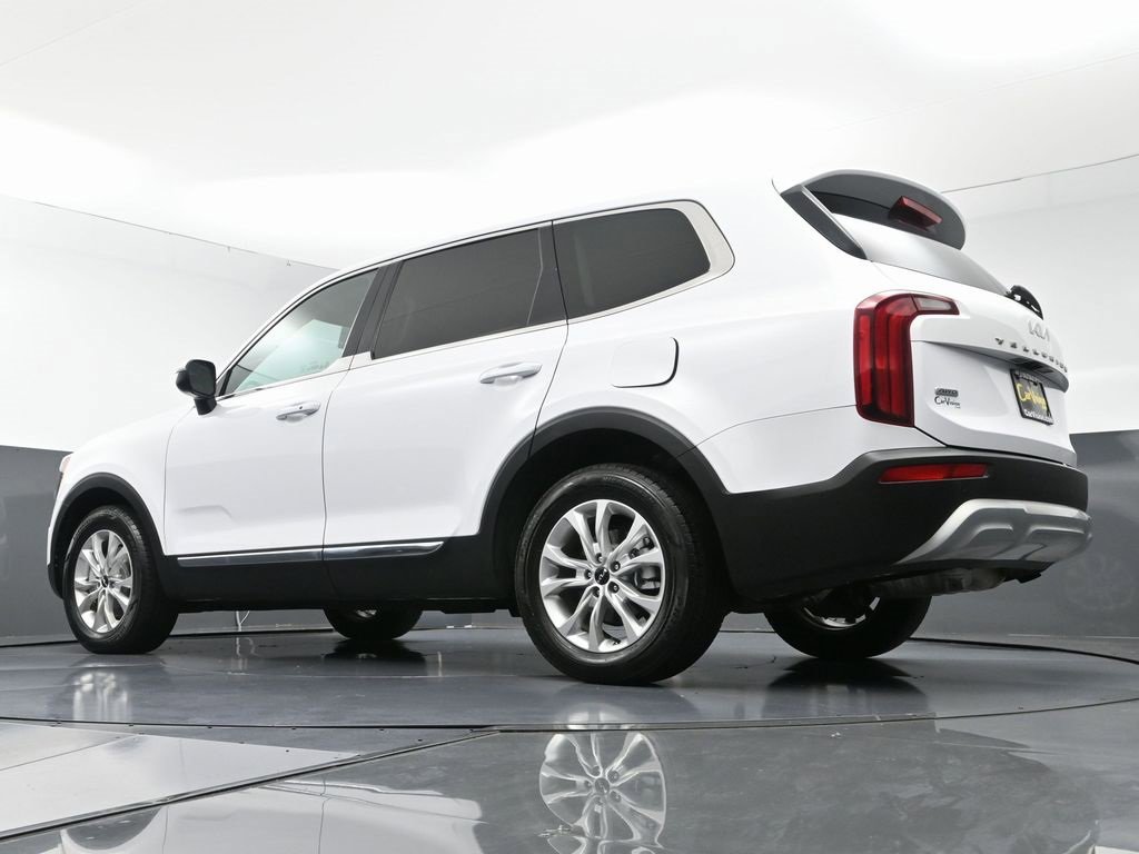 Used 2022 Kia Telluride LX image 56