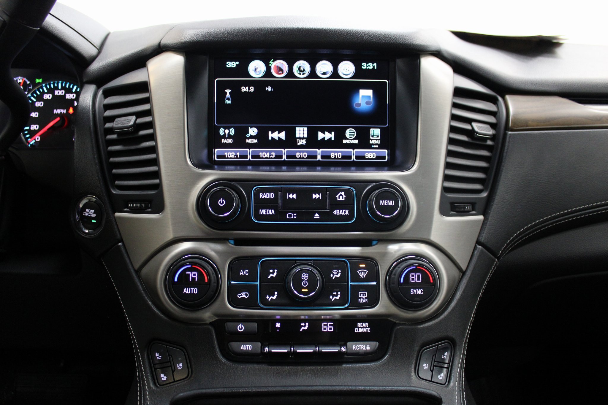 Used 2019 GMC Yukon Denali image 43