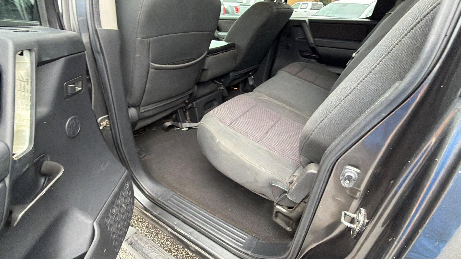 Used 2008 Nissan Titan XE image 23