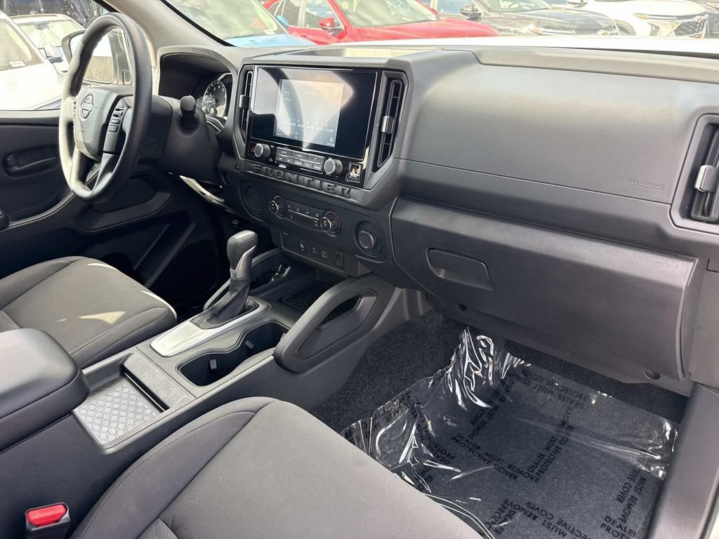 Used 2026 Nissan Frontier S RWD image 28