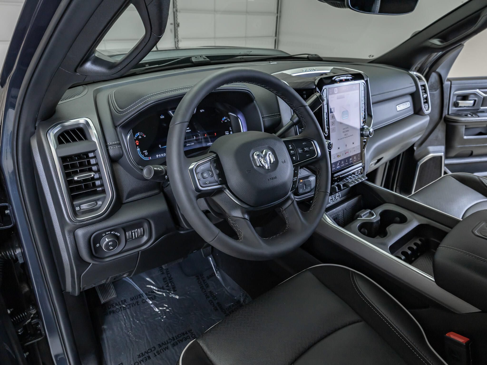 Used 2026 RAM 2500 Laramie w/ Night Edition AWD/4WD image 14