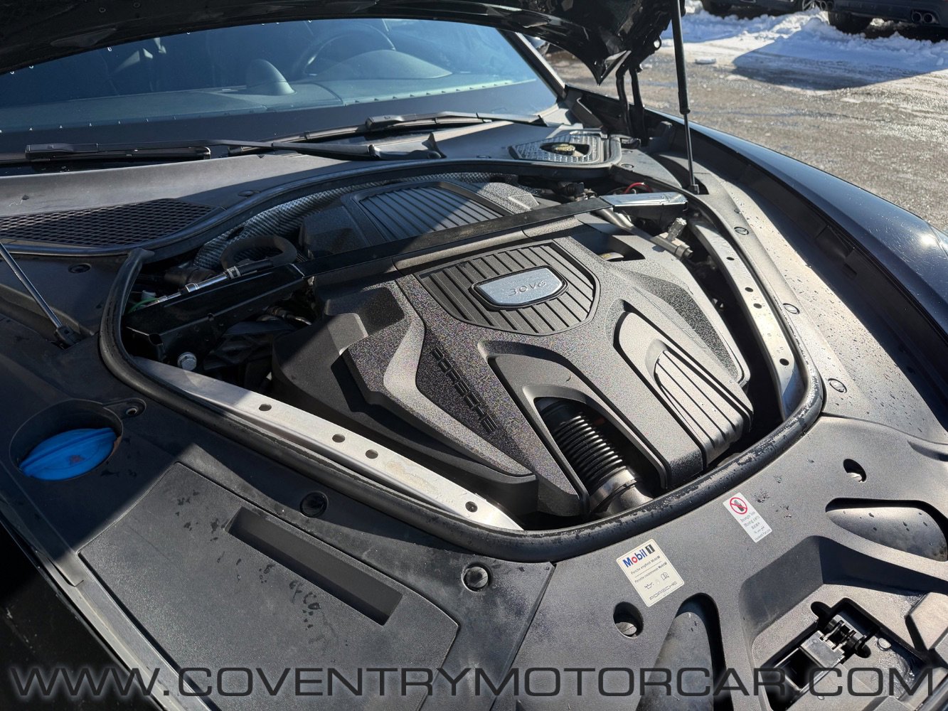 Used 2017 Porsche Panamera 4 image 16