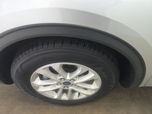 Used 2020 Ford Escape SE FWD image 18