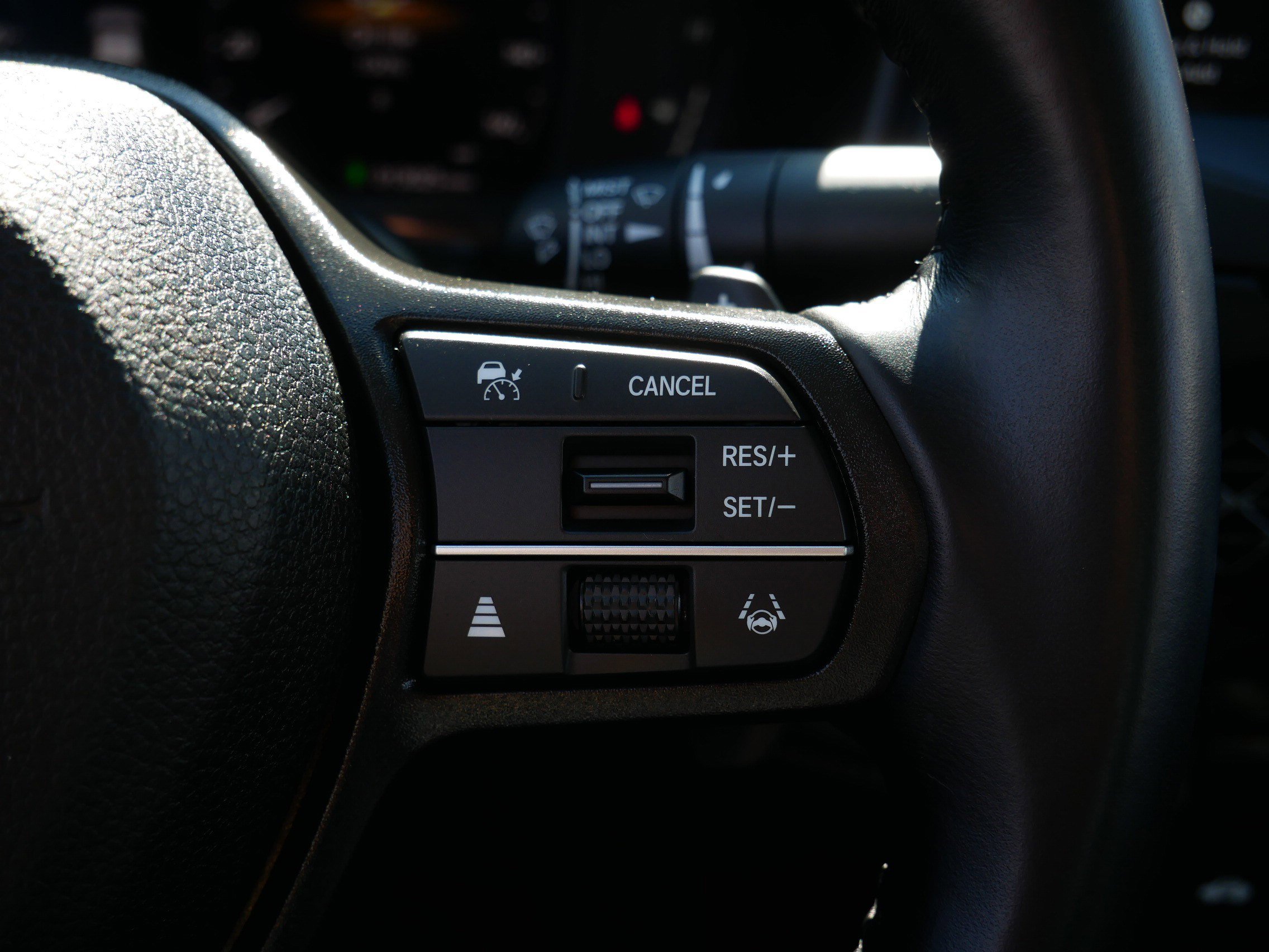 Used 2023 Honda Accord EX-L image 29