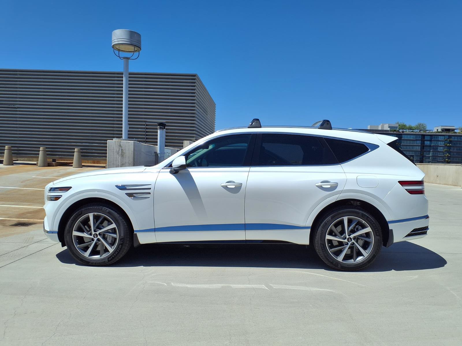 Certified 2026 Genesis GV80 2.5T Select AWD/4WD image 3