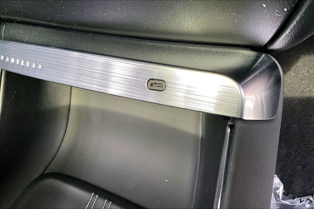 New 2026 Cadillac Lyriq Sport image 19