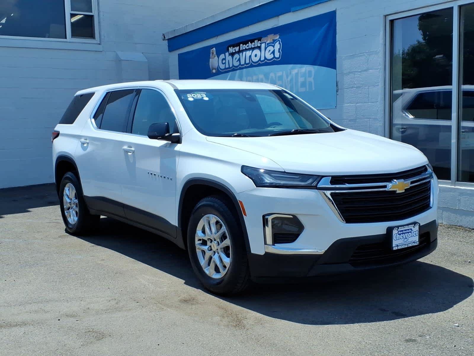 Certified 2023 Chevrolet Traverse LS w/ LPO, Floor Liner Package