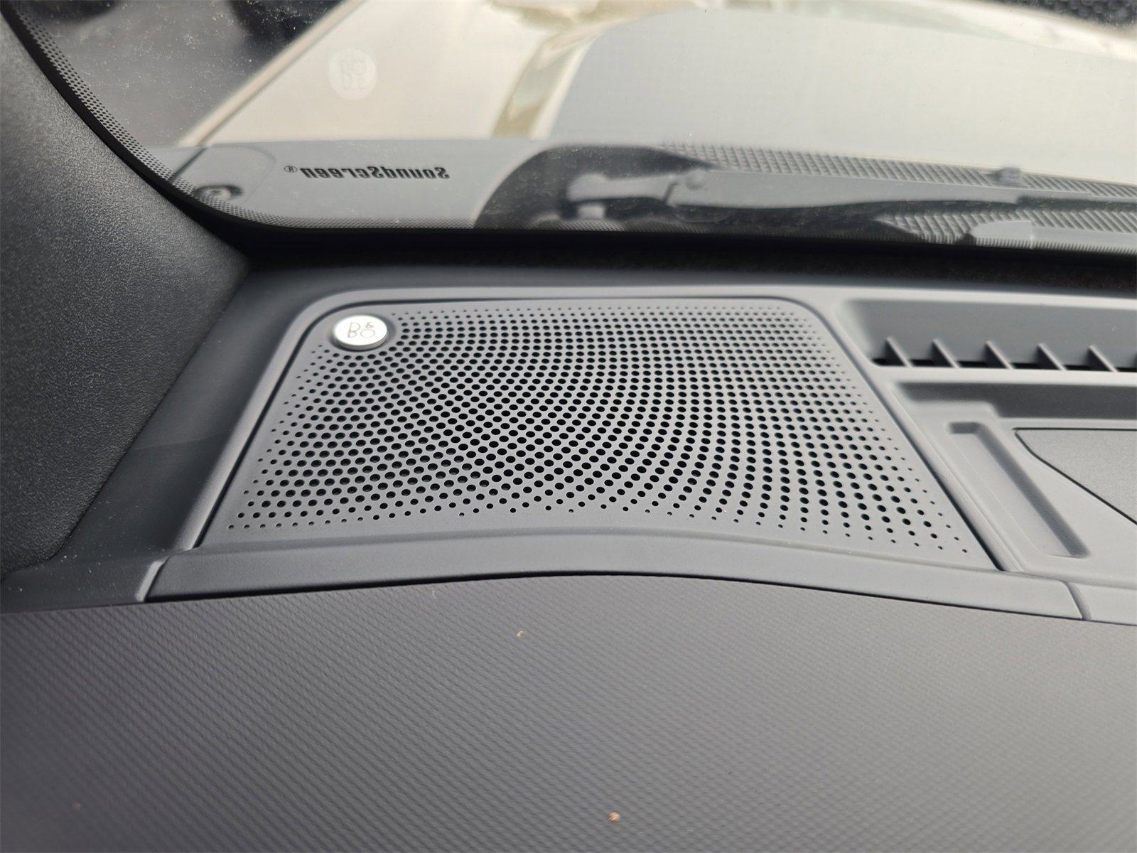 New 2025 Ford Bronco Badlands image 13