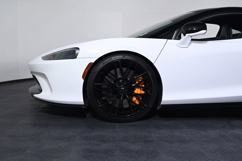 Used 2023 McLaren GT RWD image 23