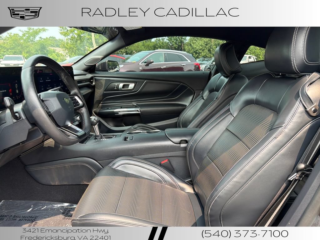 Used 2024 Ford Mustang Premium RWD image 3