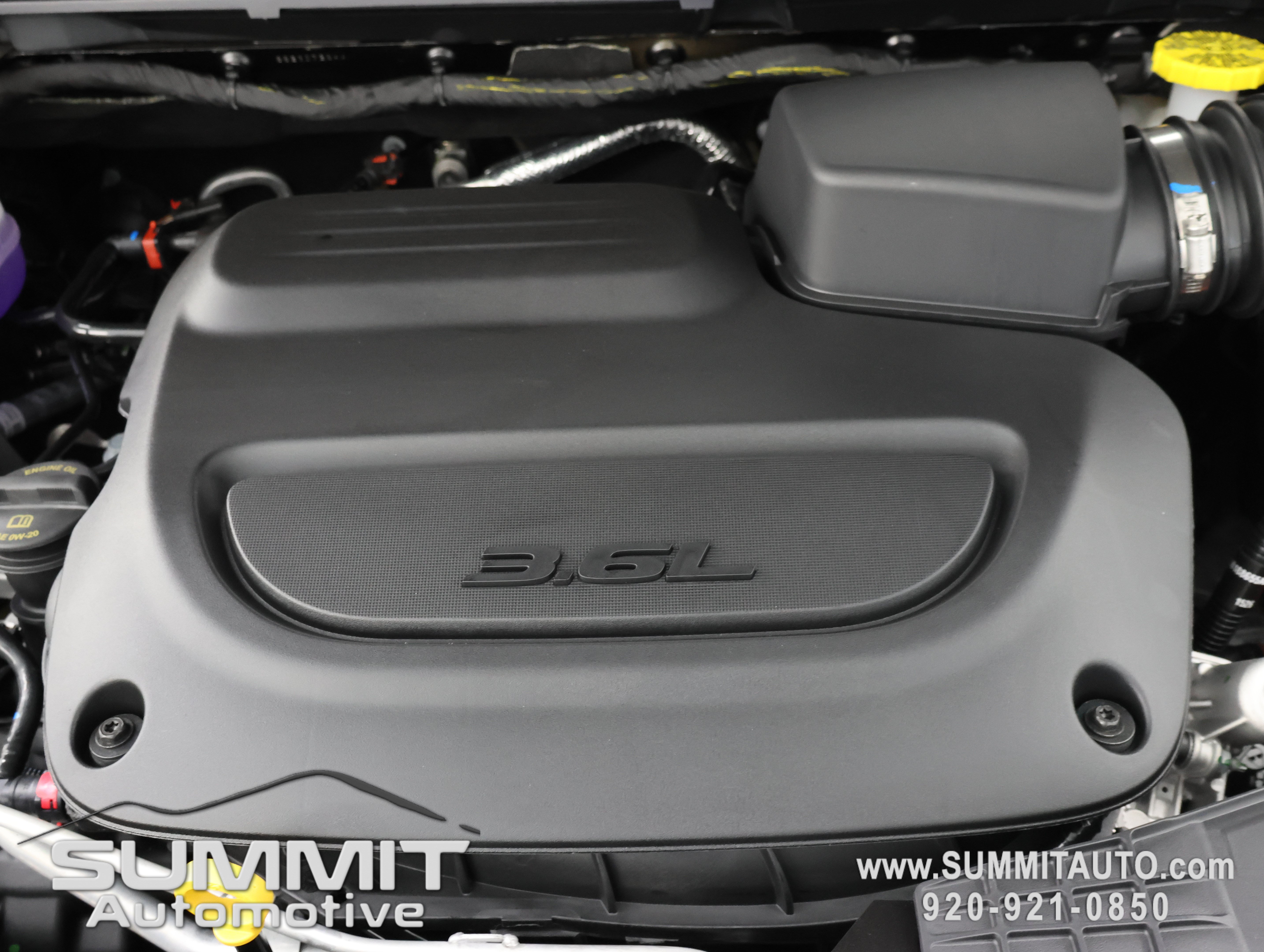 New 2027 Chrysler Pacifica Limited AWD/4WD image 25